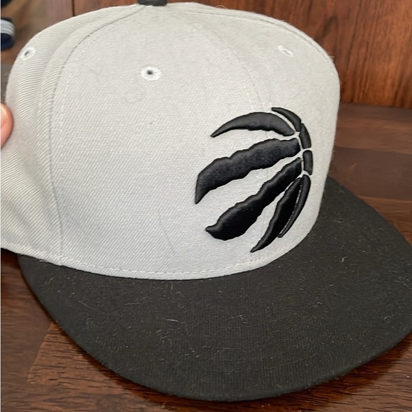 Raptors cap - Picture 1 of 3